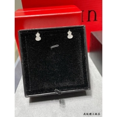 Qeelin Earrings